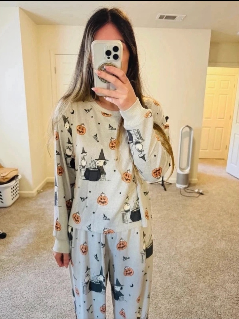🎃 American Eagle x Peanuts Snoopy Halloween Pajama Set — SOLD OUT!